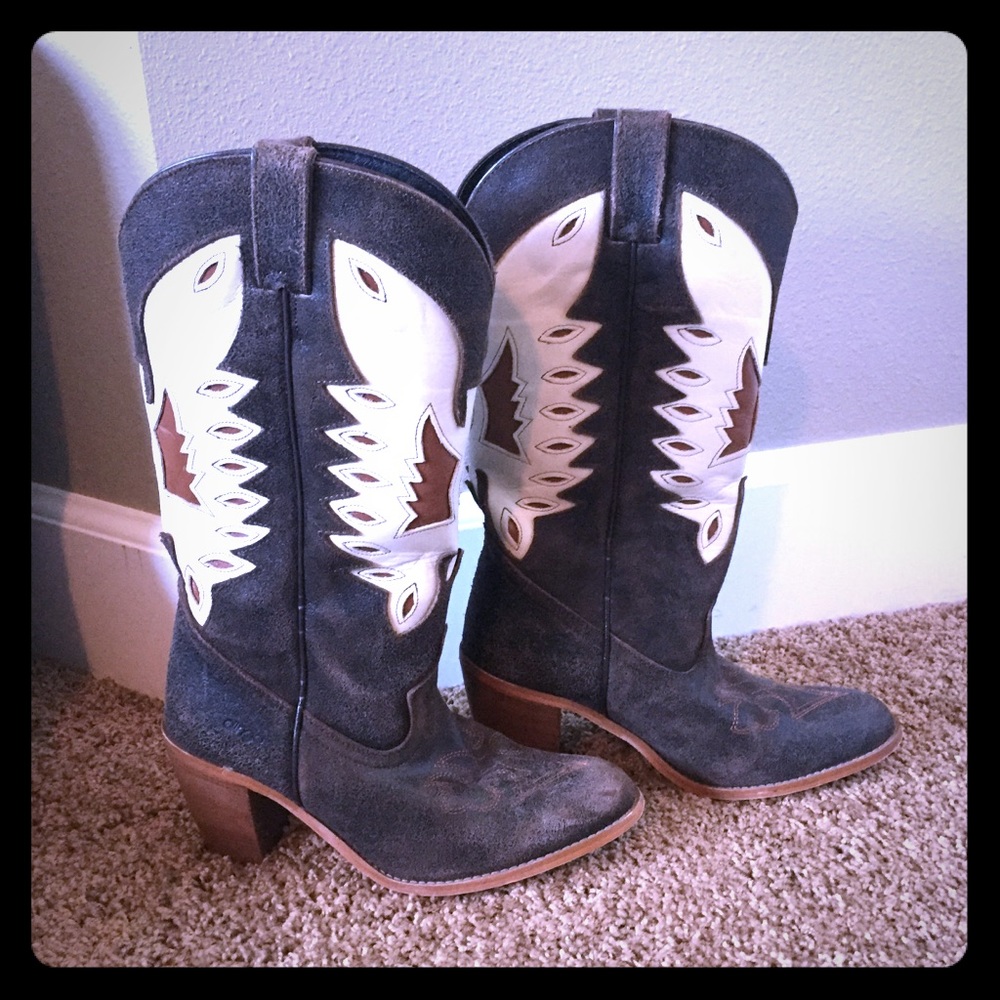 Dingo Distressed Leather Phoenix Bird Boots